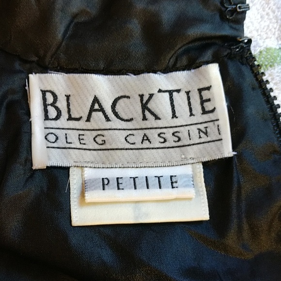 Oleg Cassini Ladies Black Formal Beaded Top Small - Picture 4 of 5